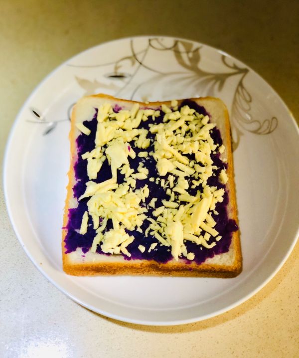 一口紫薯西多士