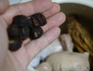 五味老鸭精致鲜汤