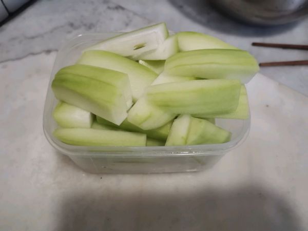 #合理膳食 营养健康进家庭#鱼头节瓜汤