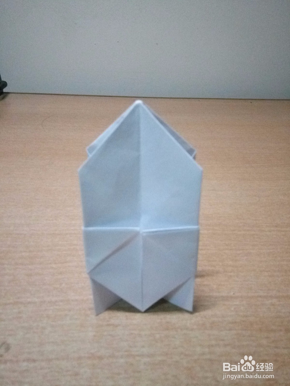 手工纸质小花篮