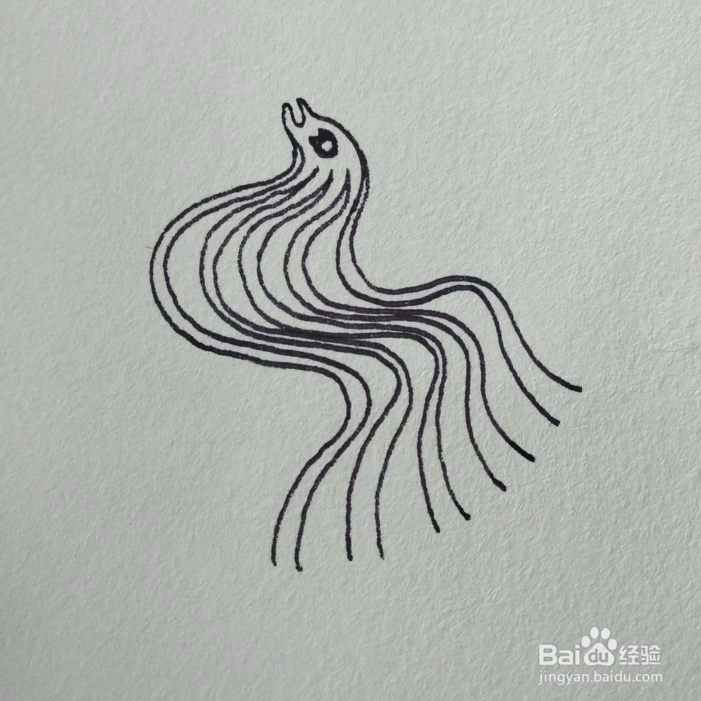 如何用线条画出一只小鸟平面构成创意画？