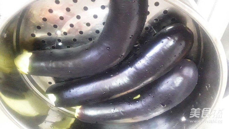 凉拌茄子的做法