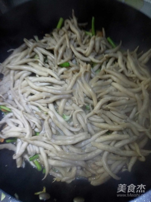 炒莜麵魚魚的做法