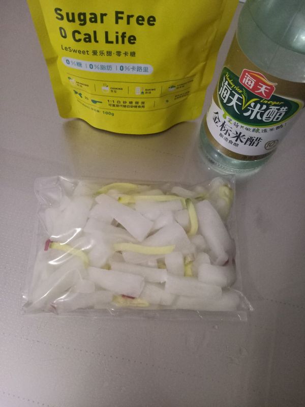 酸甜脆爽腌萝卜