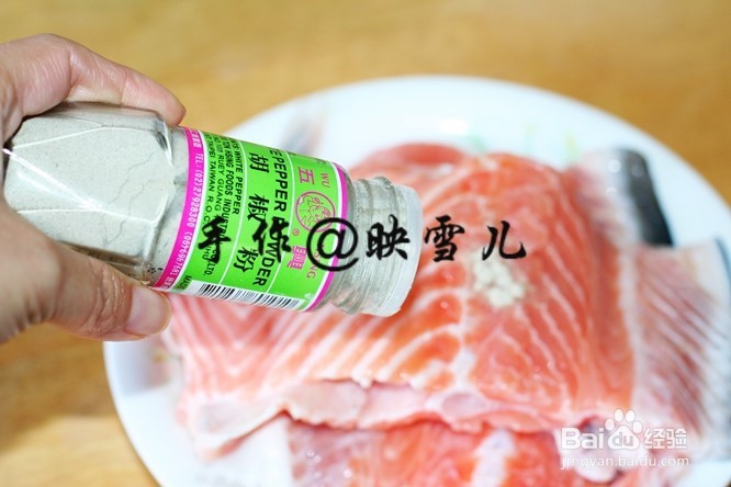 大豆腐怎么做好吃香煎三文鱼骨豆腐汤