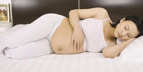 炎炎夏日,如何保证孕妇的好睡眠。