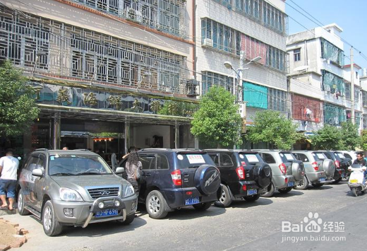 假期到了出外旅行绽莲花海门去寻一下心中的古记