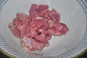 黑椒味圆包菜炒牛肉的做法