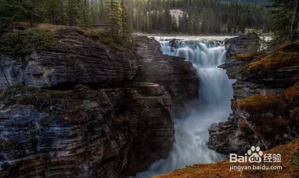 <b>[旭飞旅游攻略] 加拿大10座最迷人瀑布</b>
