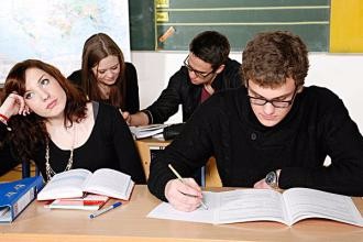 六级英语听力该如何准备?六级英语听力攻略