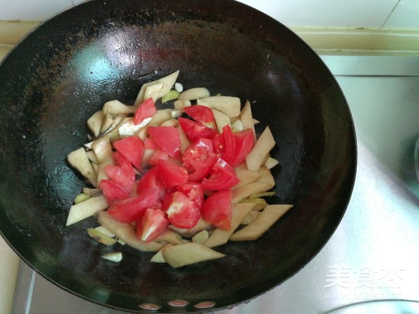 鲍菇番茄炒鸡蛋