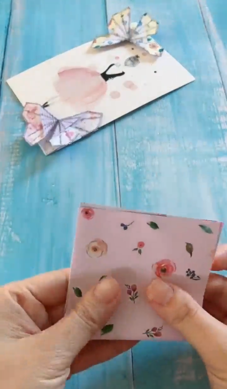 亲子手工蝴蝶书签怎么做？