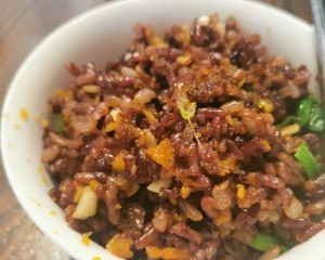 健康杂粮海胆炒饭的做法