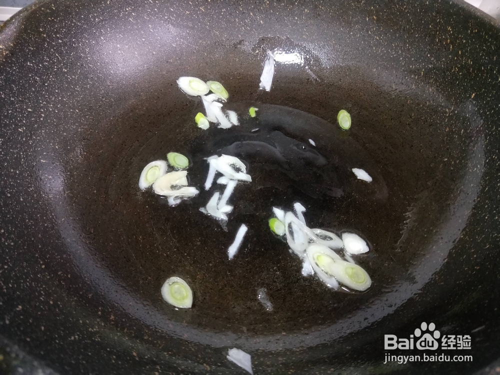 白肉炒蒜苔做法