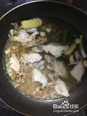 如何做黄豆酱扒皮鱼