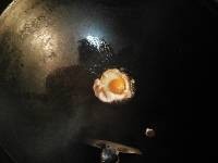 如何做超简单的煎蛋面？