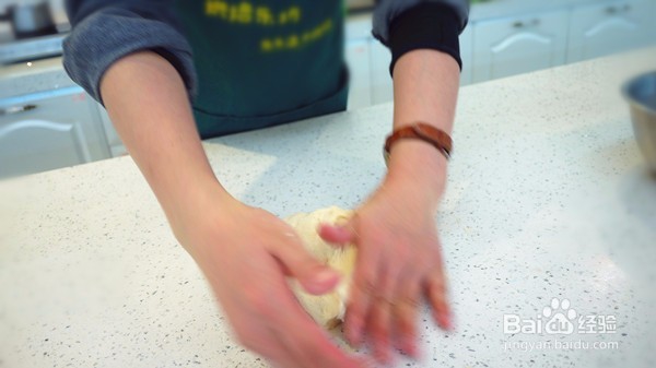 椰子油怎么用——烘焙椰香辫子面包