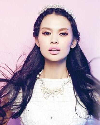 和婚礼发型师说NO,不要盘发,自己发型自己主张