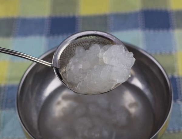 美容圣品木瓜炖雪蛤