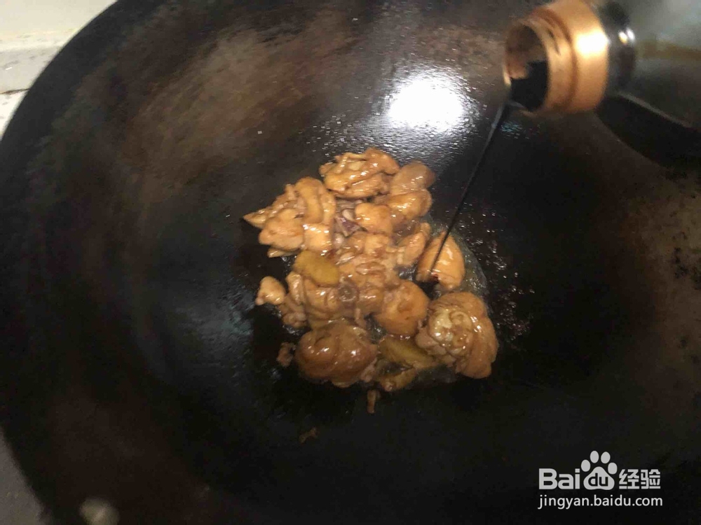 土豆烧鸡腿怎么做
