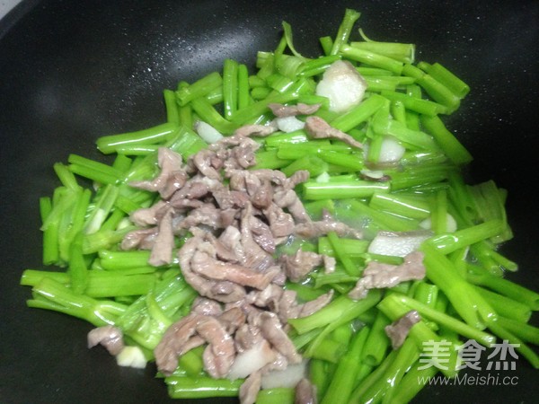 空心菜梗炒肉