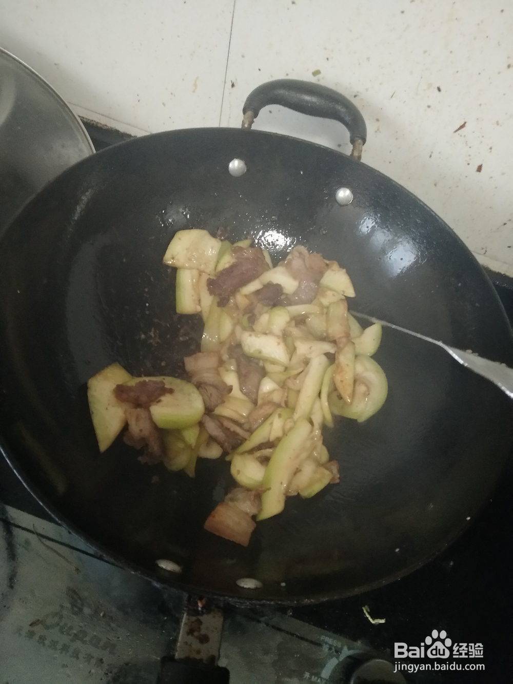 回锅肉炒葫芦