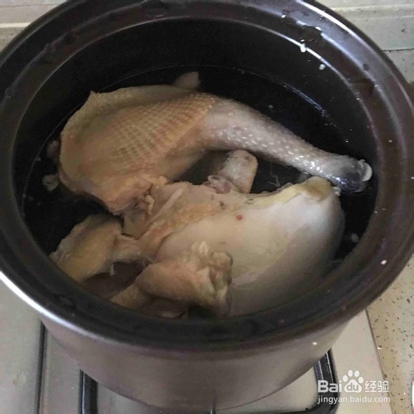 香菇炖鸡汤的做法