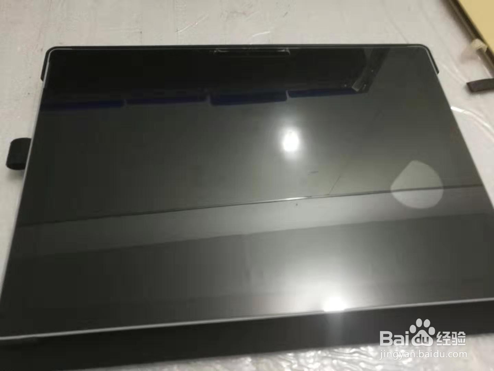 如何贴surface pro屏幕钢化膜