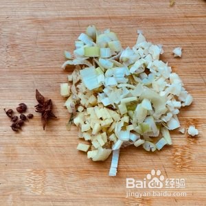 白菜炖粉条加豆腐泡