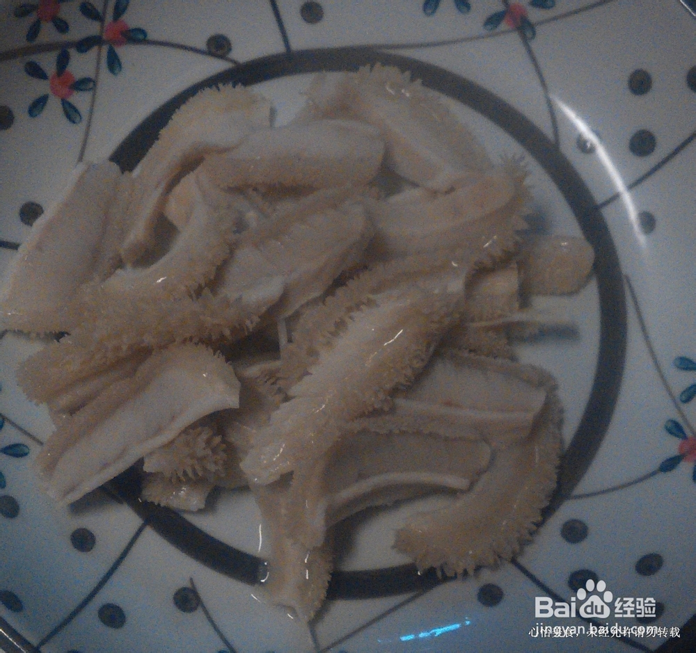 小有新意的金针菇炒牛肚