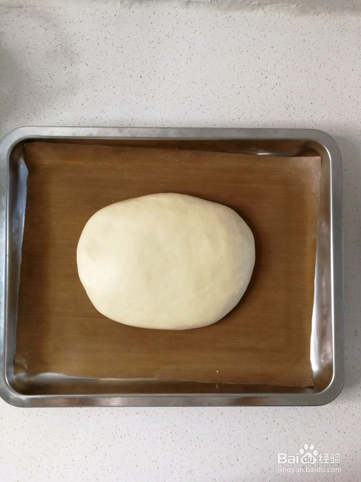 肠仔沙拉面包的做法