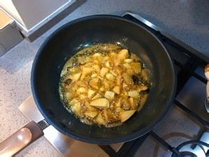 杏鲍菇海虾煲