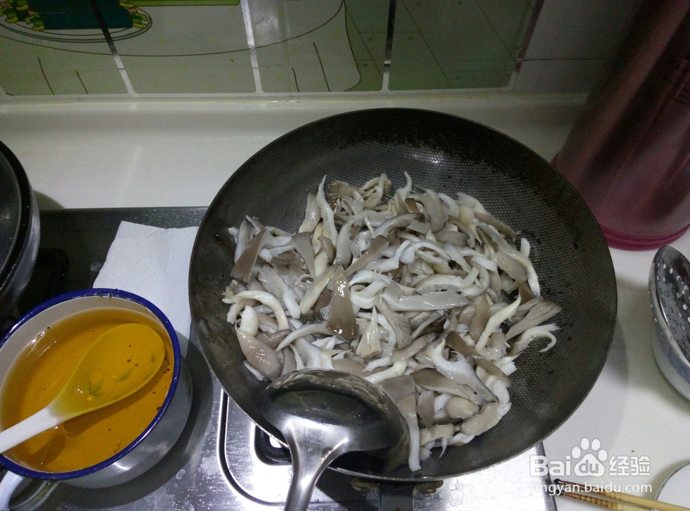 小白也能做平菇炖肉
