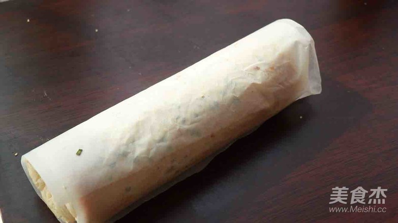 葱香肉松面包卷