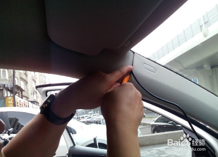 怎样安装防盗行车记录仪