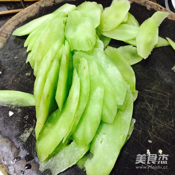 杂菜炒鸡胗的做法
