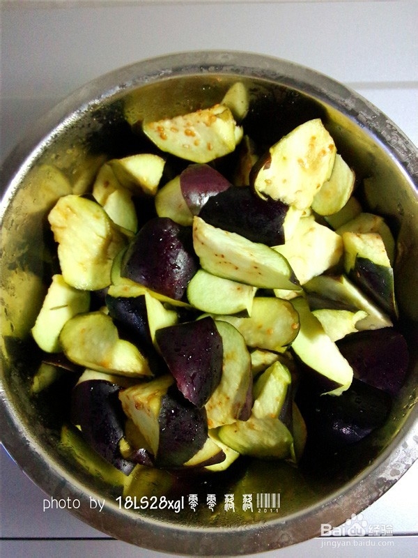 夏季开胃菜:剁椒茄子