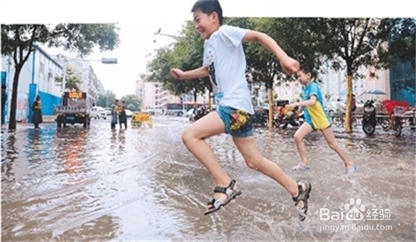 接小孩上下学需要注意些什么