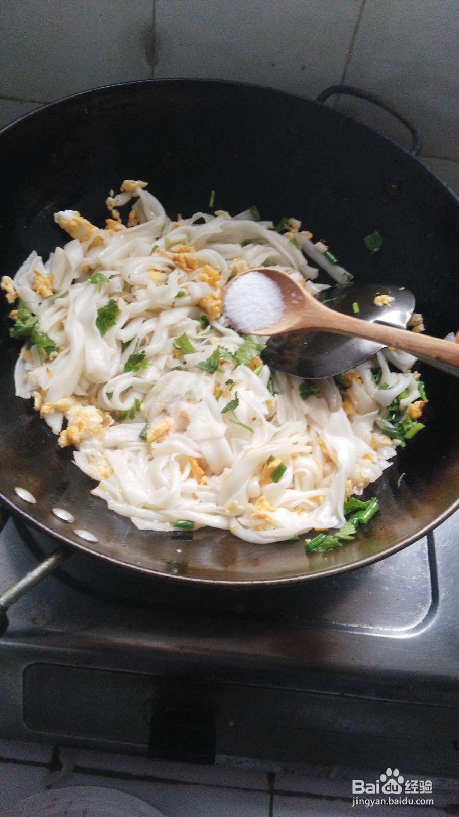 怎样做鸡蛋炒米粉好吃？