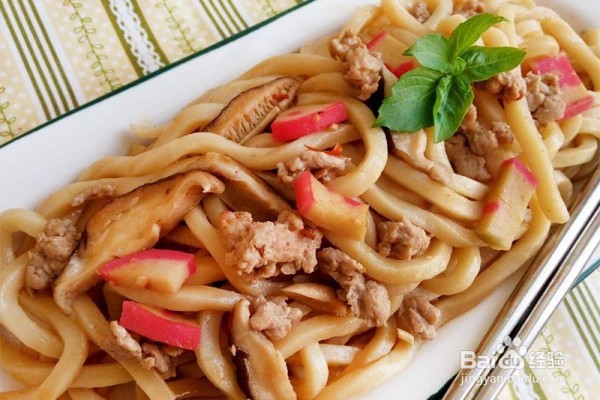 私房食谱：家常炒乌龙面