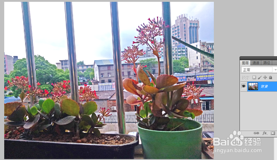 怎样修正室内曝光不足的照片？