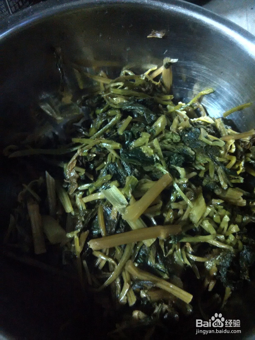 尖辣椒炖雪里红冻豆腐