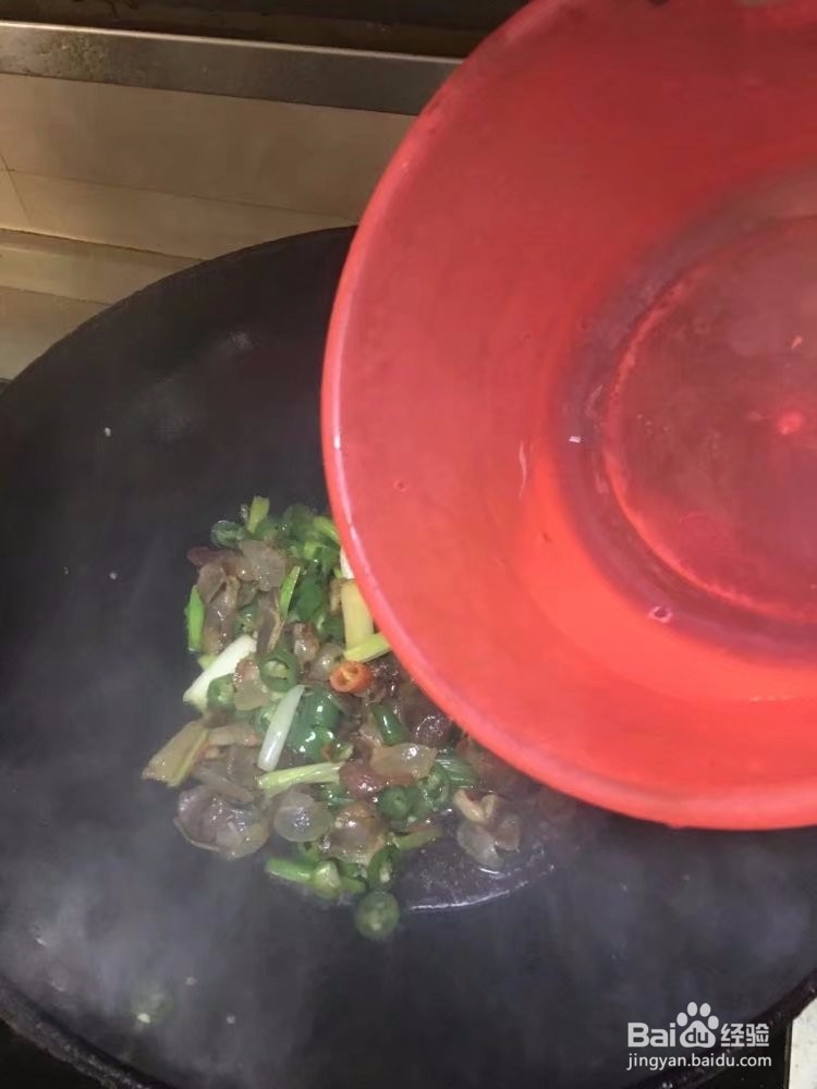 香肠如何炒?