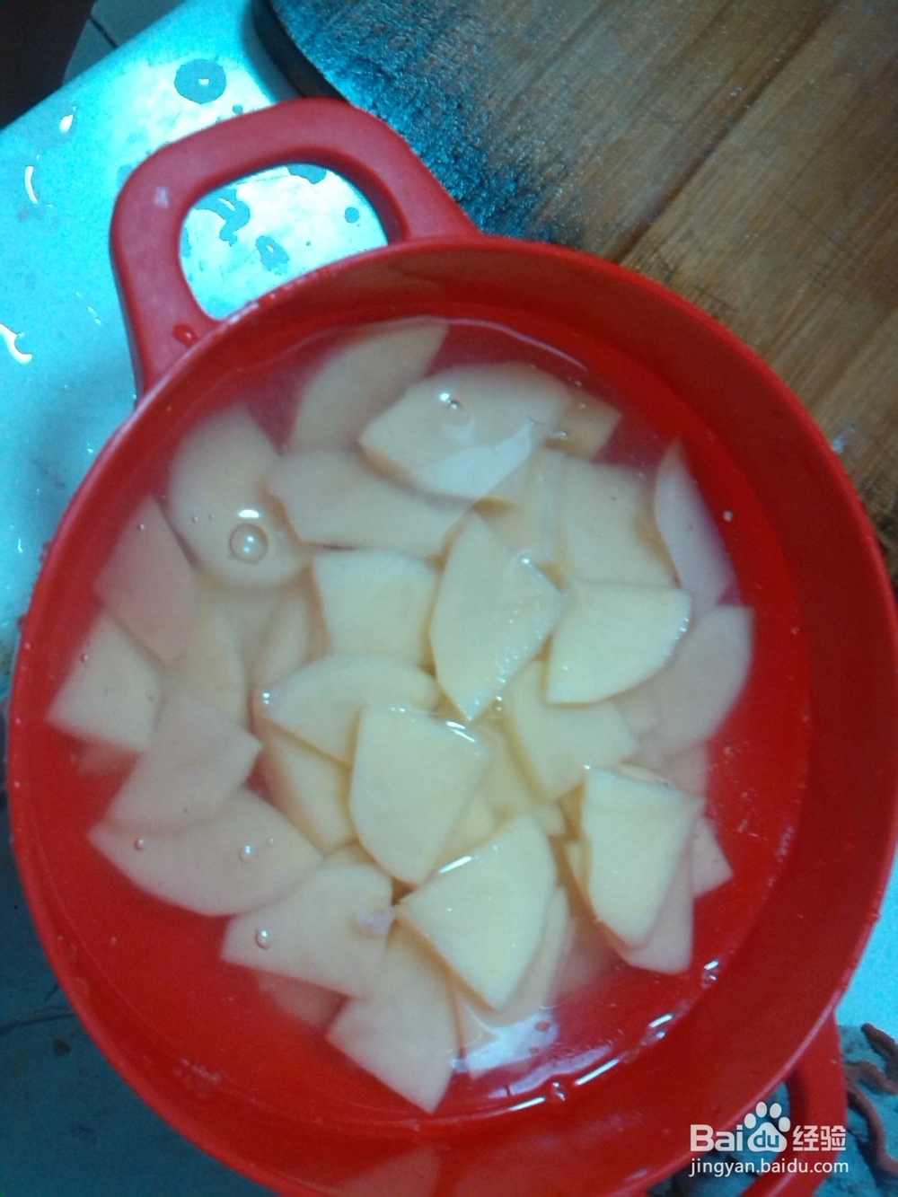 如何做土豆烧肉