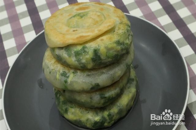 韭菜这种独特的做法，一缠一绕，外酥里软