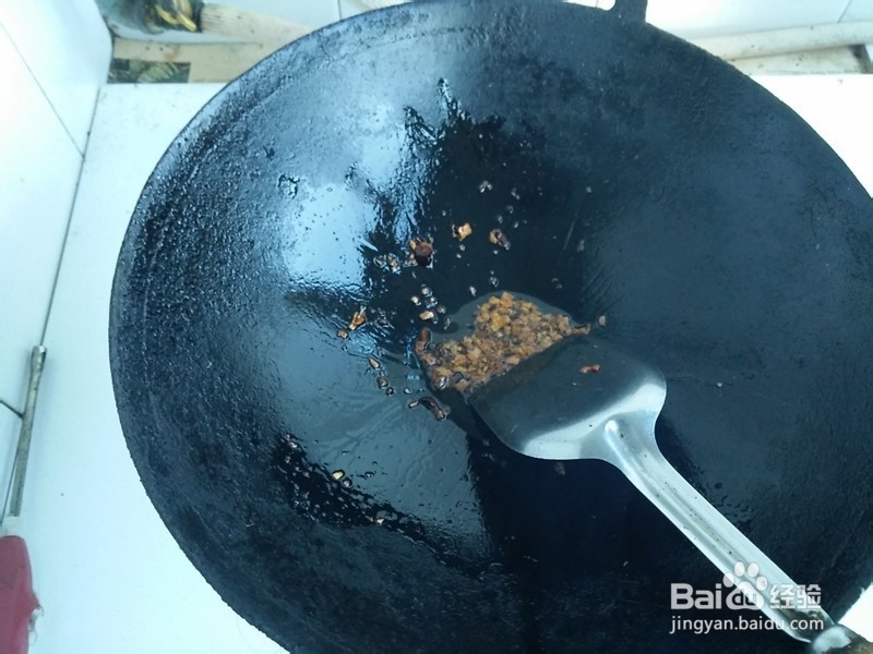 如何做香辣鸡脆骨(铁板烧自创)