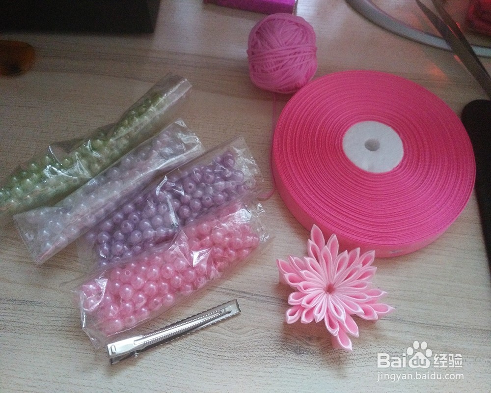 如何制作好看的冰霜花头花