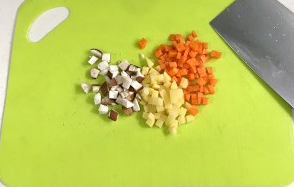 黄金酱油炒饭做法
