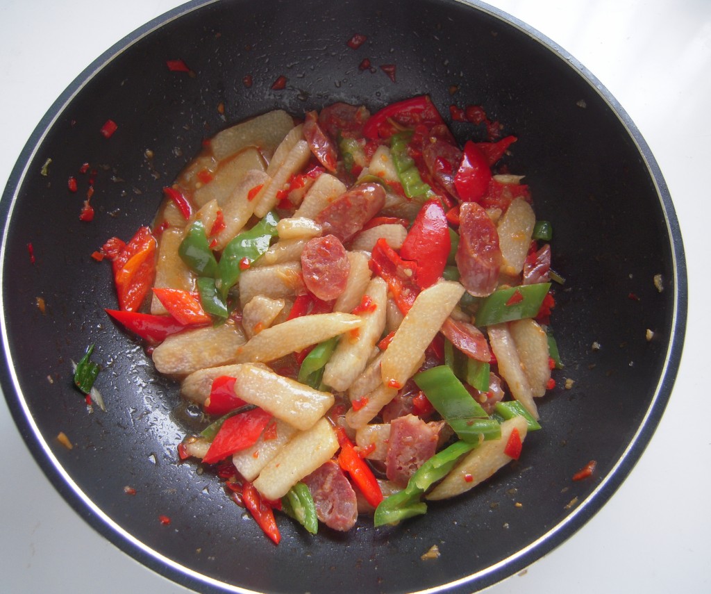 山药炒腊味怎么做才美味,看完你就会了