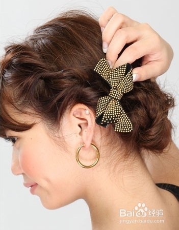 简约风盘发教程